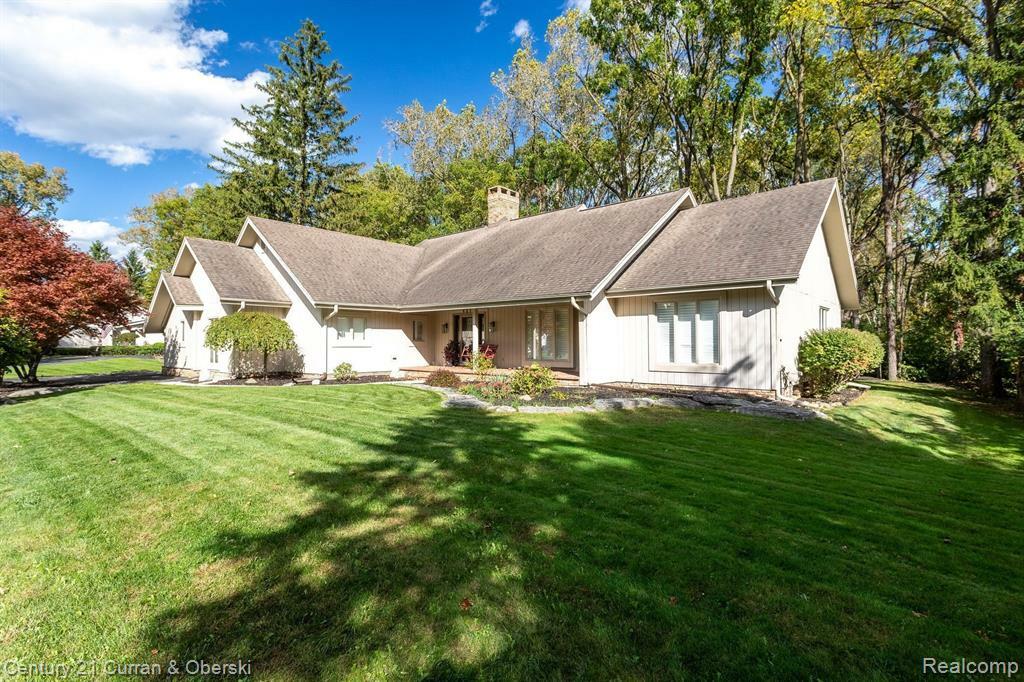 Property Photo:  9030 Northampton Drive  MI 48170 3340 