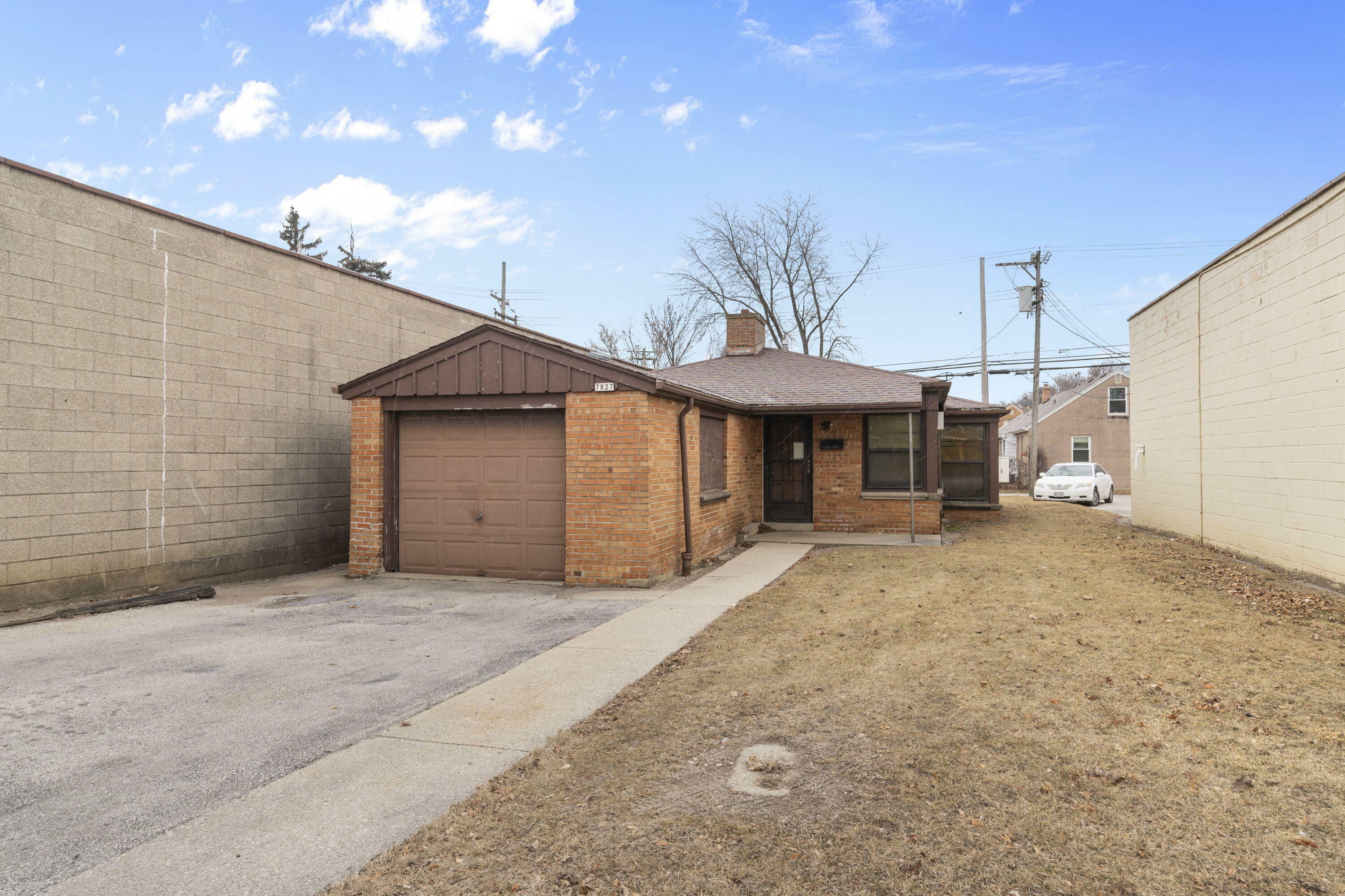 Property Photo:  7827 W Burleigh St  WI 53222 