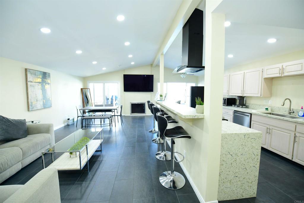9452 Larrabee Avenue  San Diego CA 92123 photo