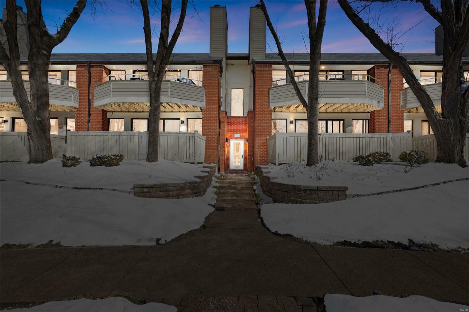 5579 Waterman Boulevard C  St Louis MO 63112 photo