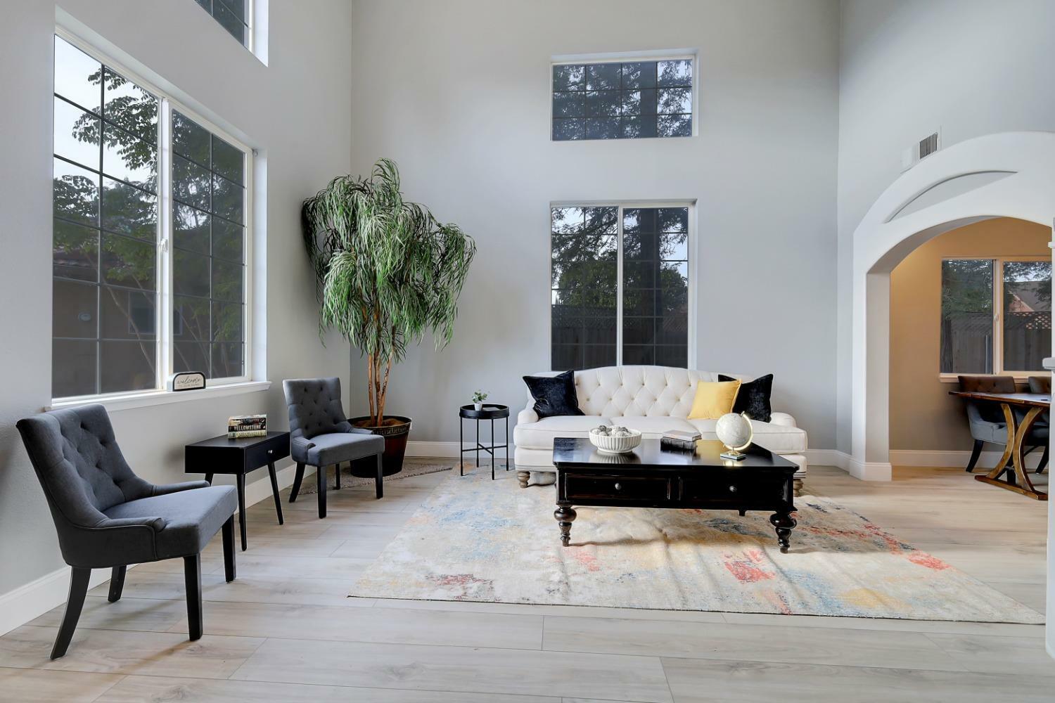 Property Photo: 1508 Eli Court CA 95993