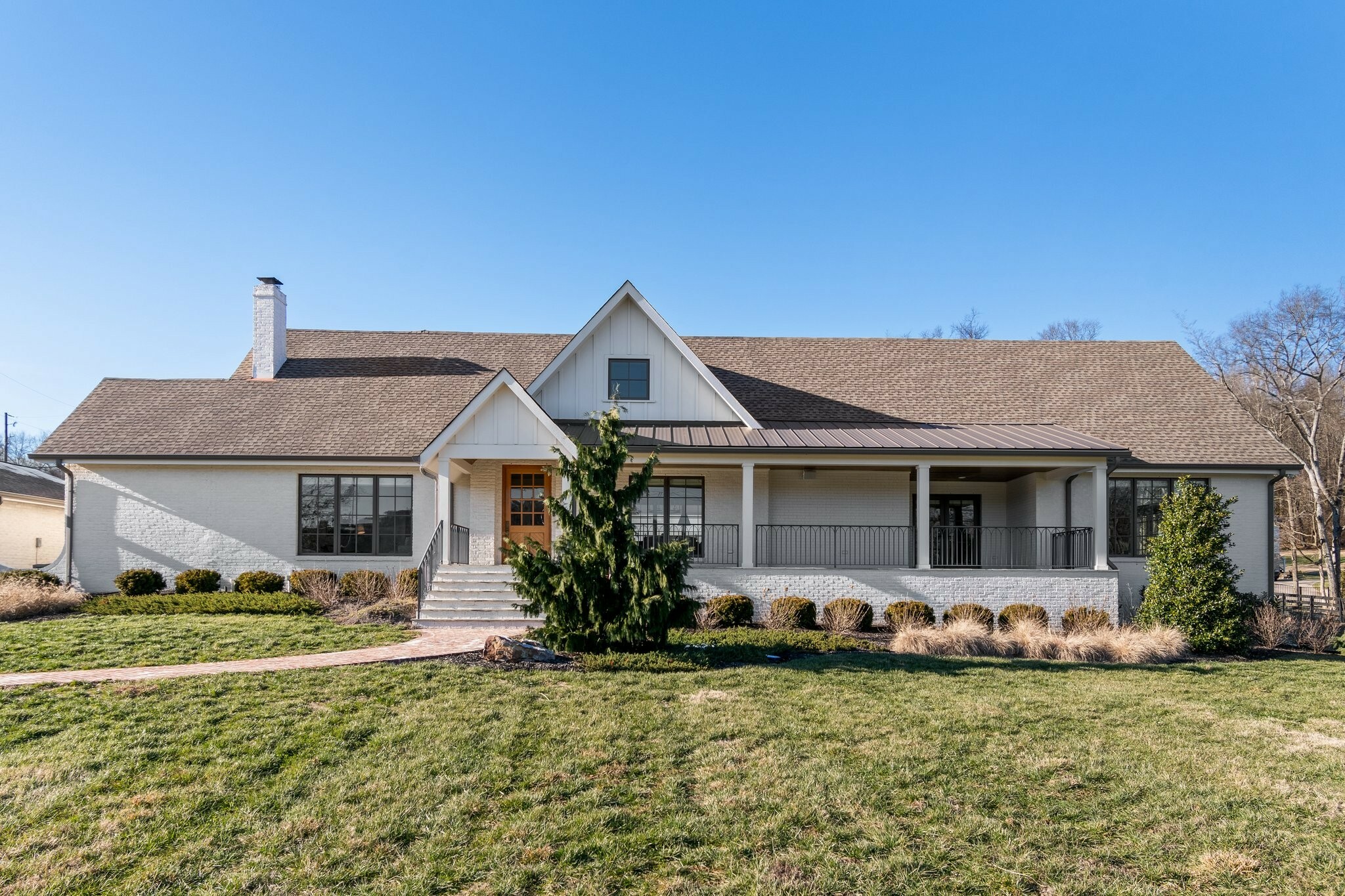 Property Photo:  6115 Hillsboro Pike  TN 37215 