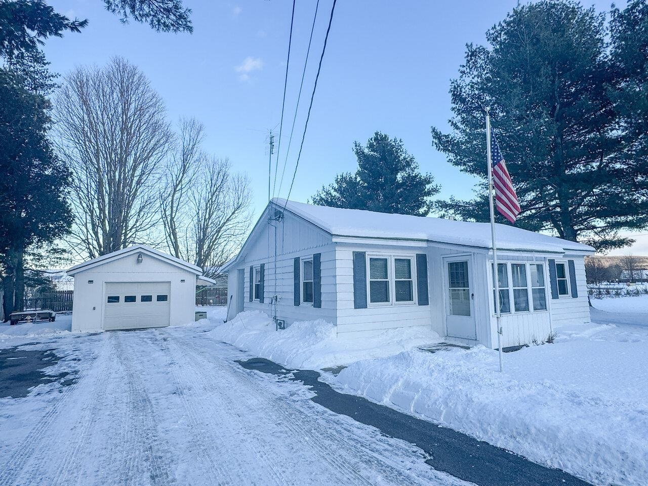 Property Photo:  6 Bombardier Road  VT 05468 