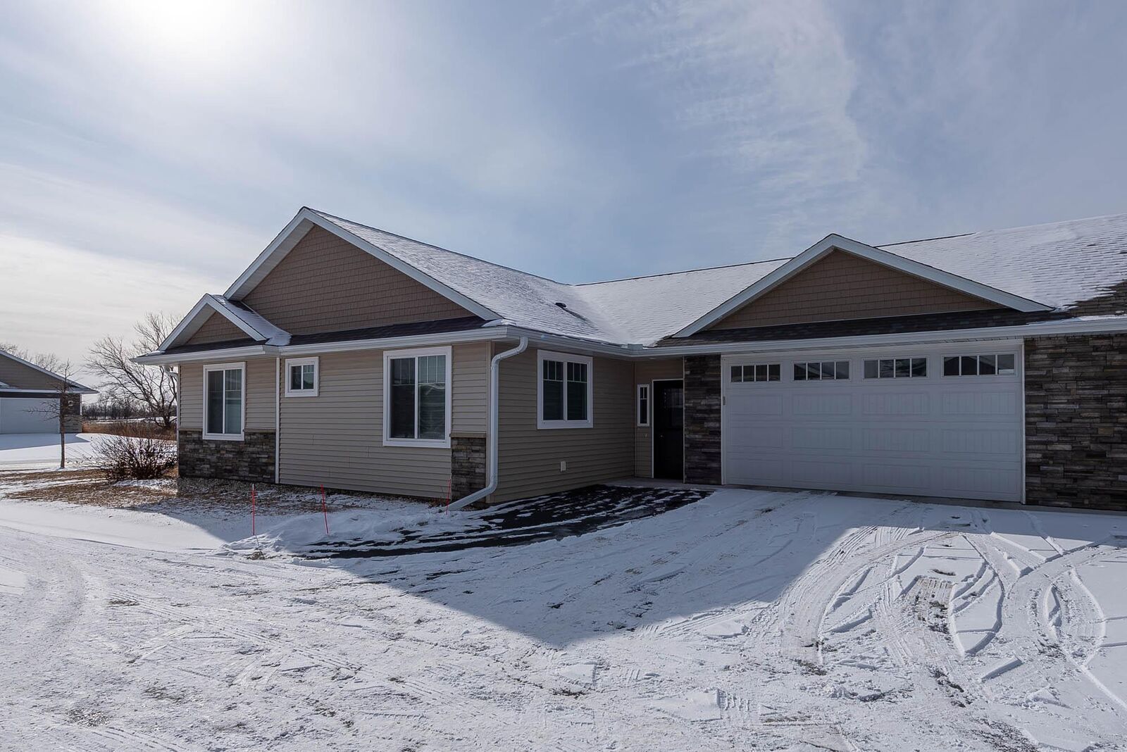 Property Photo:  3076 Prairie Rose Drive  MN 56001 