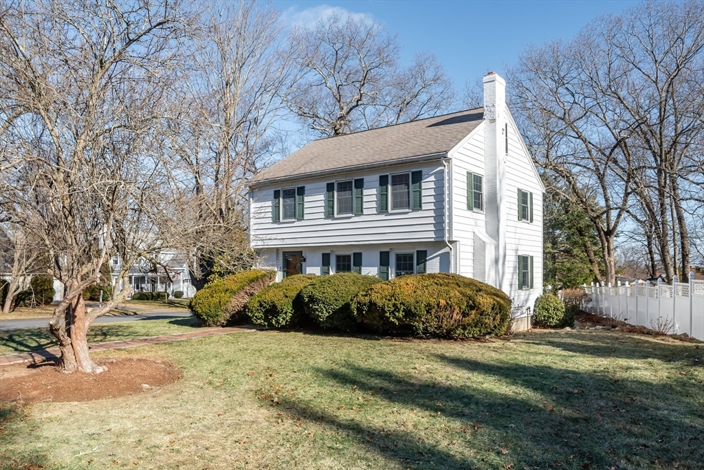 Property Photo:  6 Redwood Road  MA 02090 