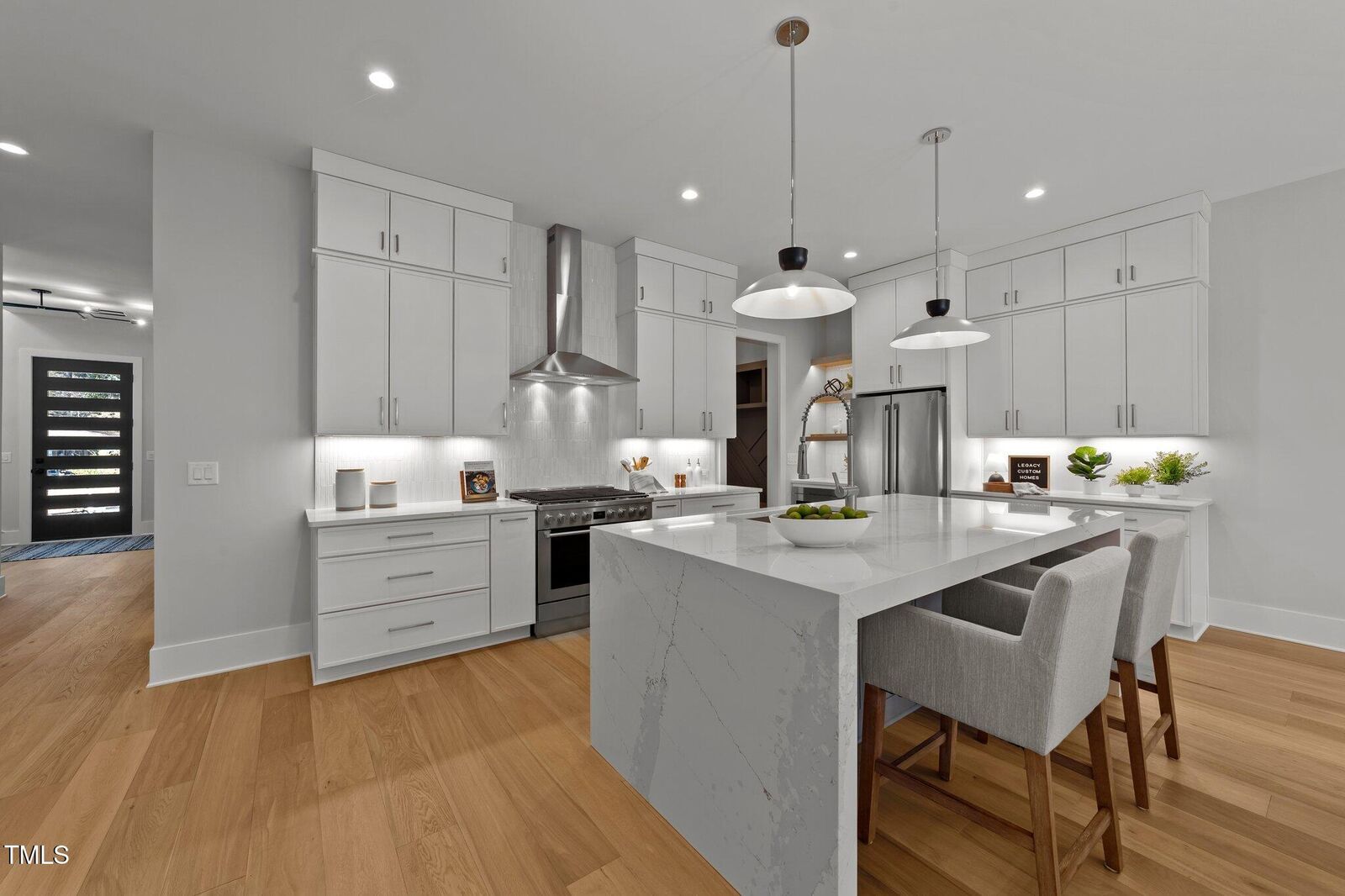 Property Photo: 809 Tower Street NC 27607