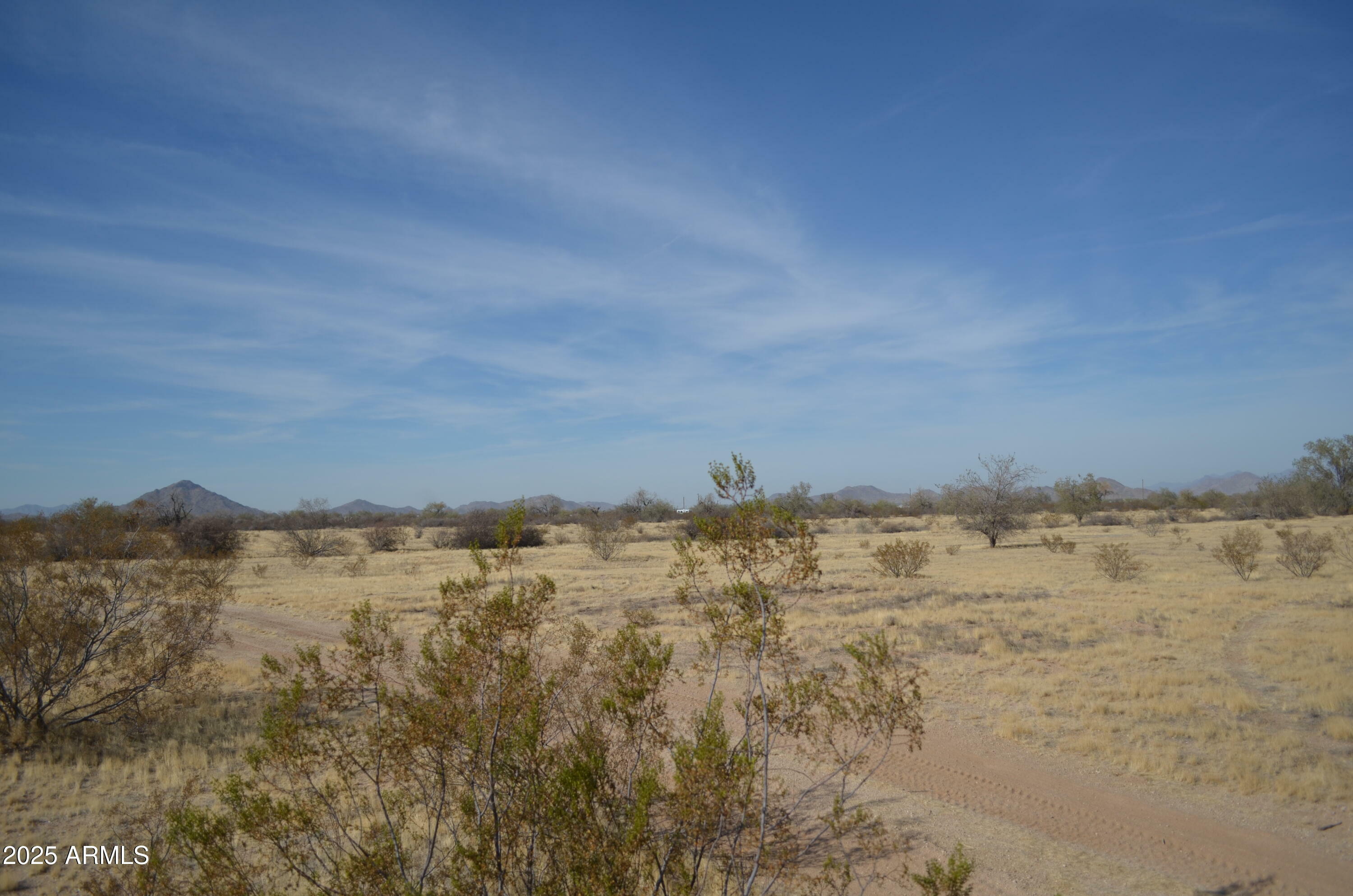 Property Photo:  2xxx N Ralston Road 97  AZ 85139 