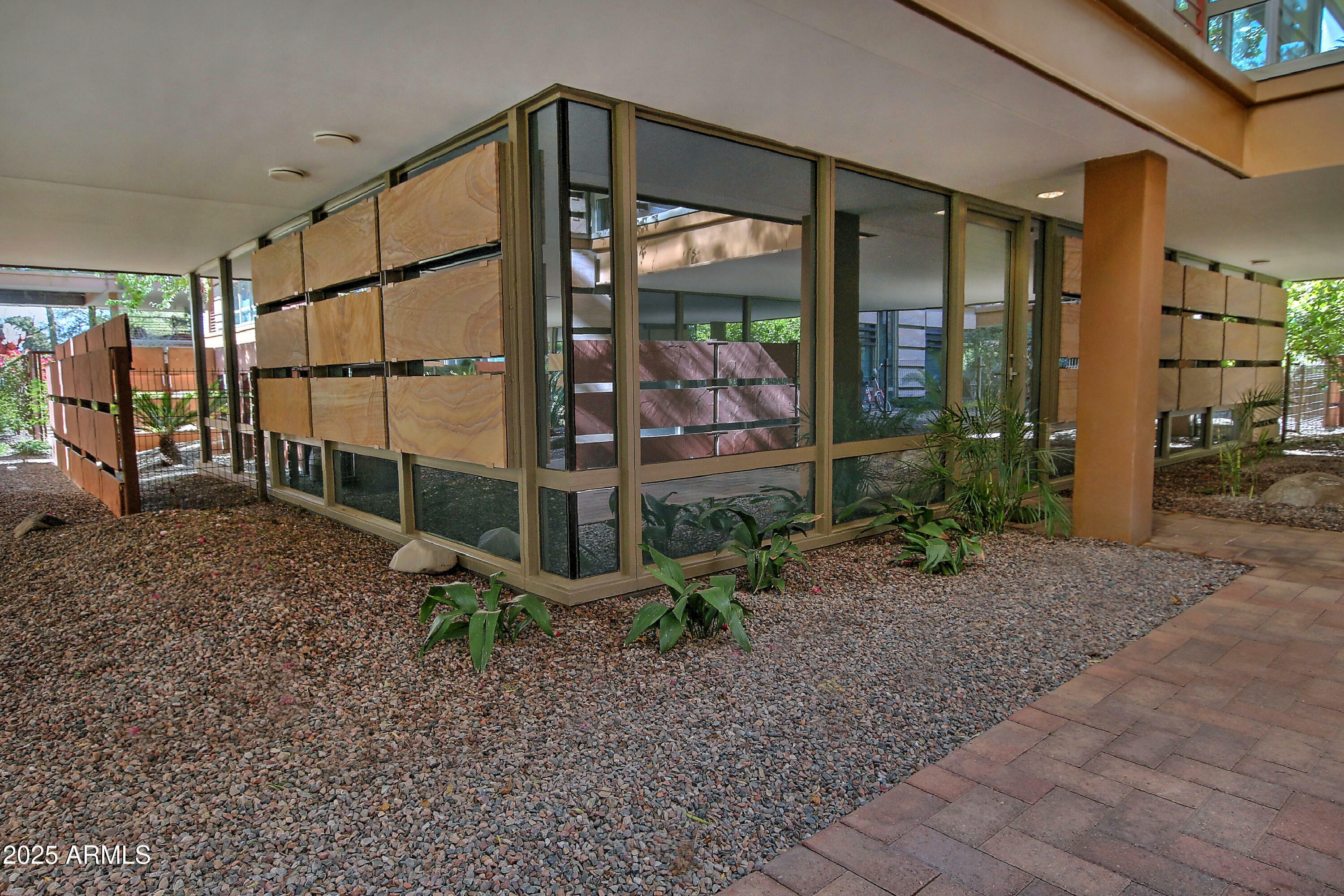 Property Photo: 7151 E Rancho Vista Drive 1017 AZ 85251