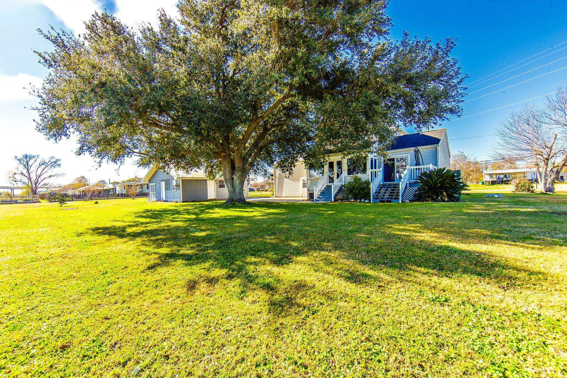 Property Photo: 444 Chester Lee Street LA 70373