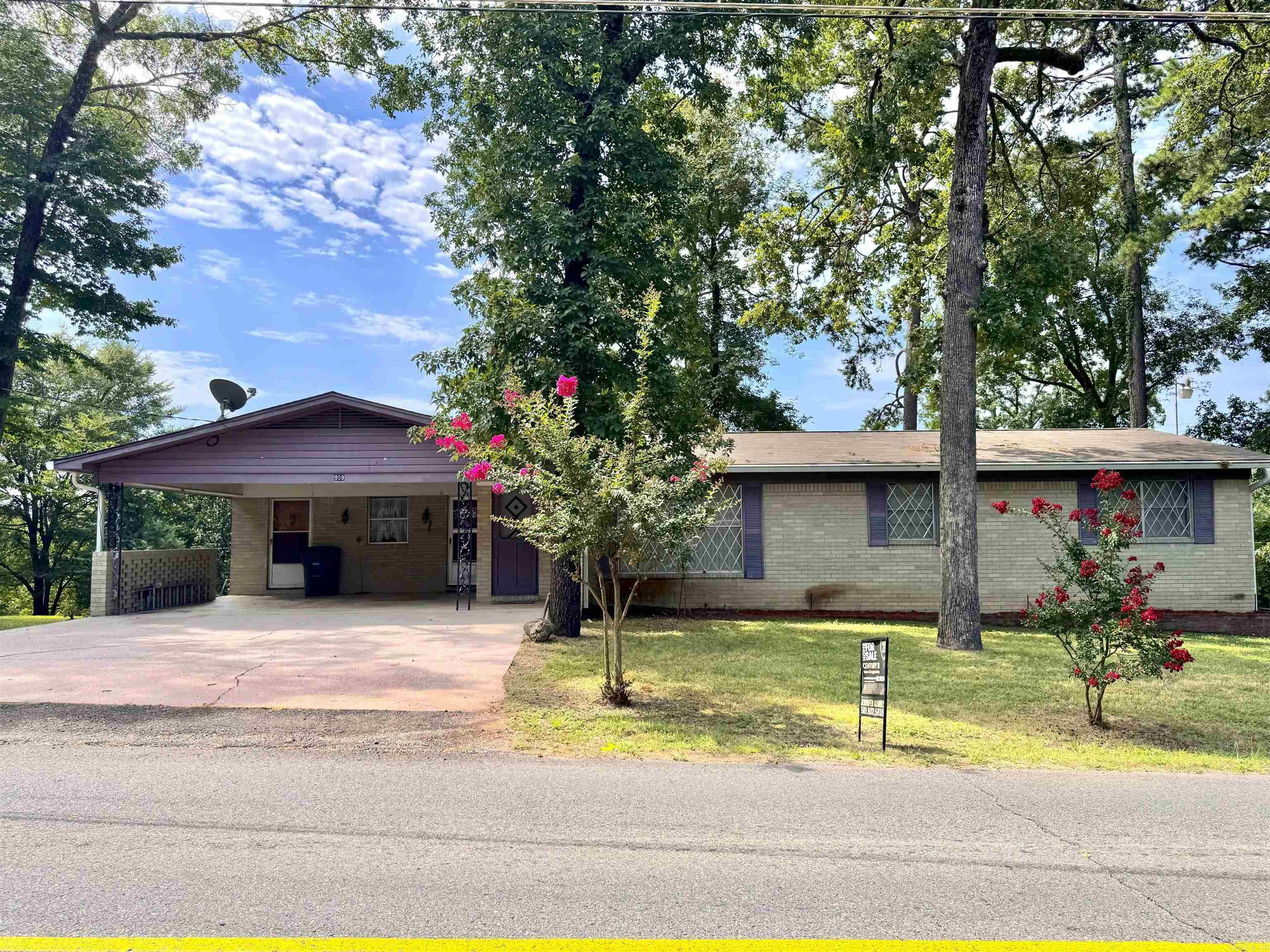 Property Photo:  959 Twin Points Rd  AR 71913 