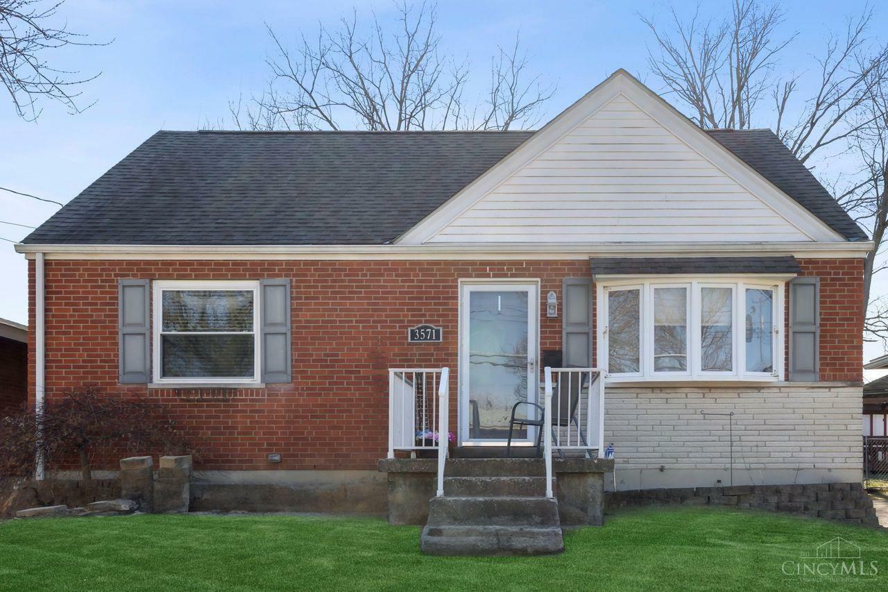 3571 Ripplegrove Drive  Colerain Twp OH 45251 photo