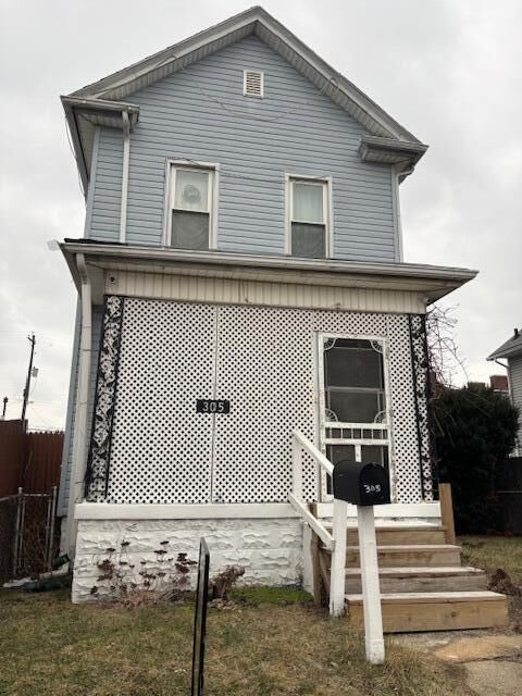 Property Photo:  305 E Innis Avenue  OH 43207 