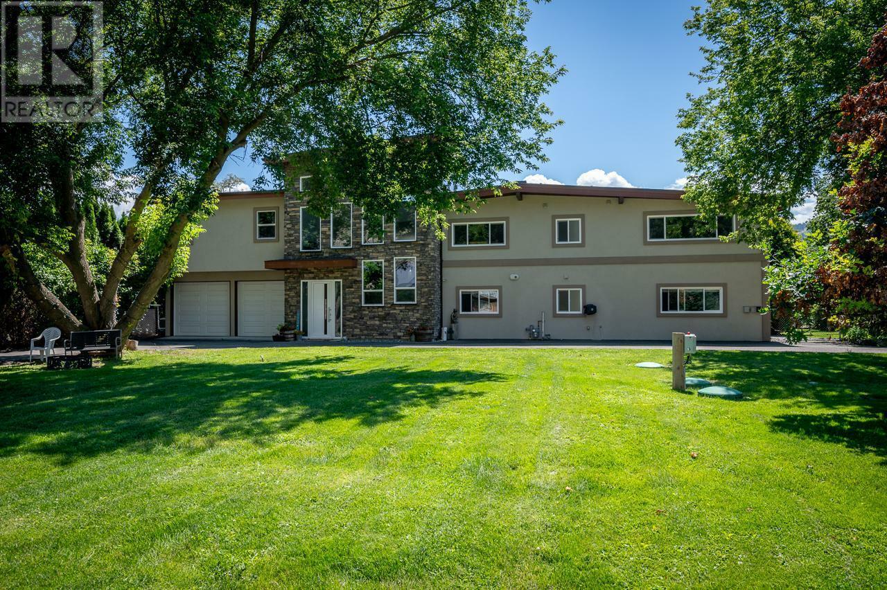 Property Photo: 428 Mallard Drive BC V2H 1S6
