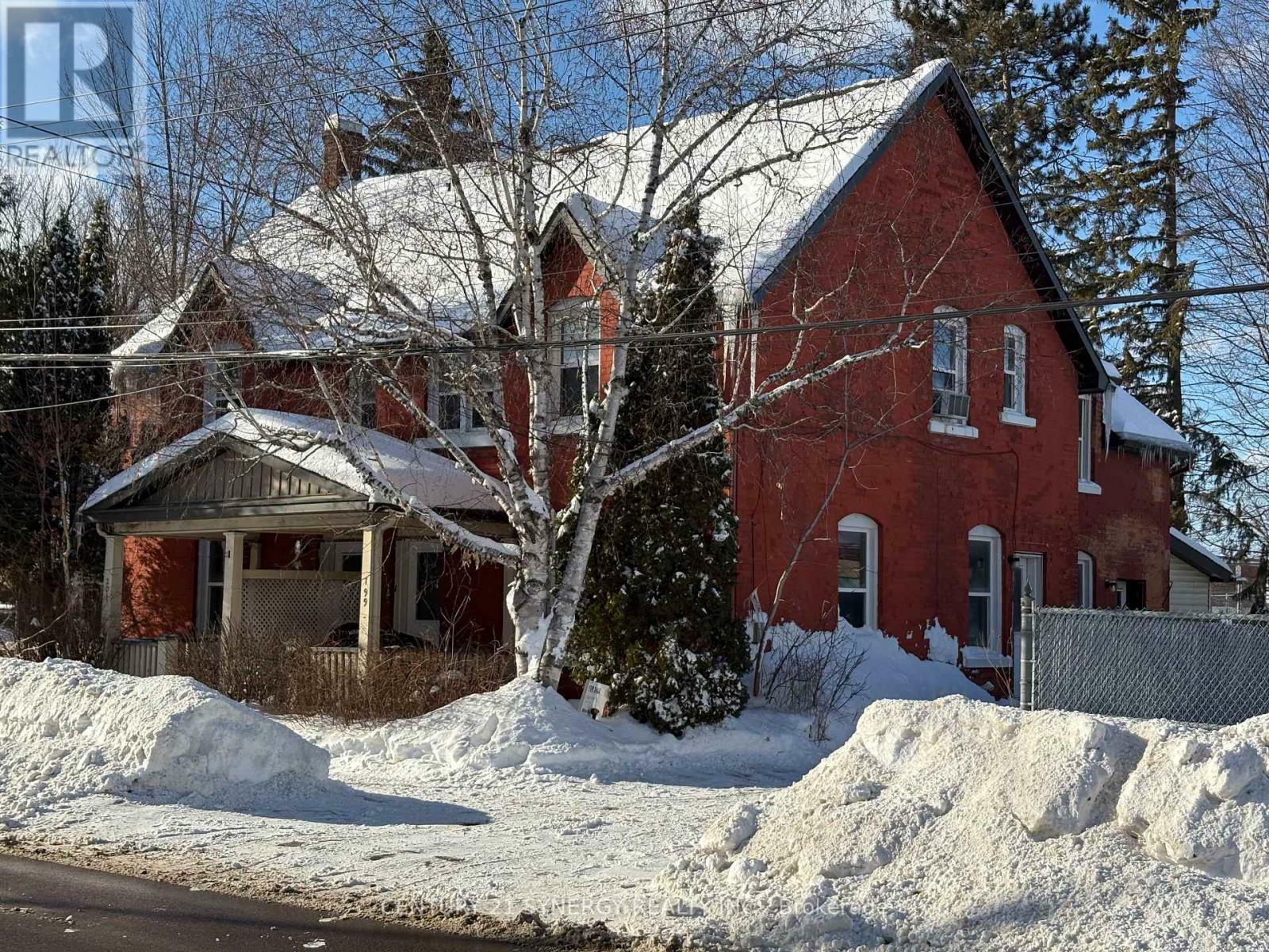 Property Photo: 197-201 Mary Street ON K8A 5V7