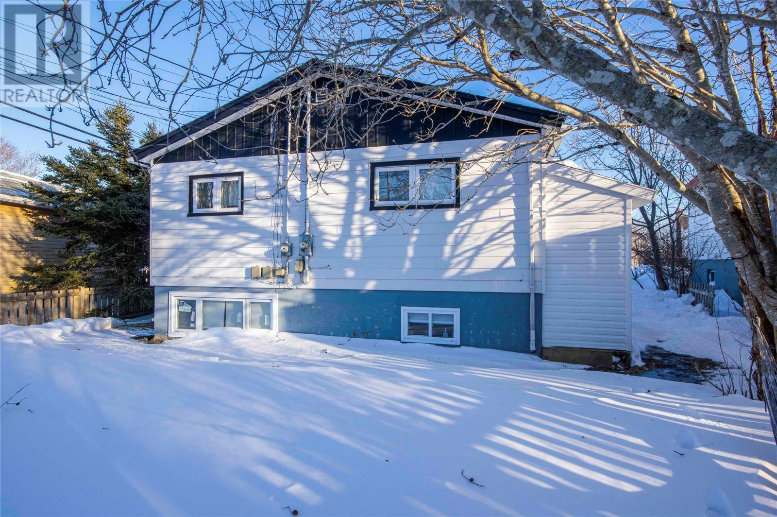 Property Photo:  16 Johnson Crescent  NL A1B 2J4 