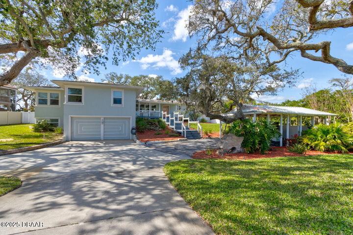 2420 Dodge Drive  Daytona Beach FL 32118 photo