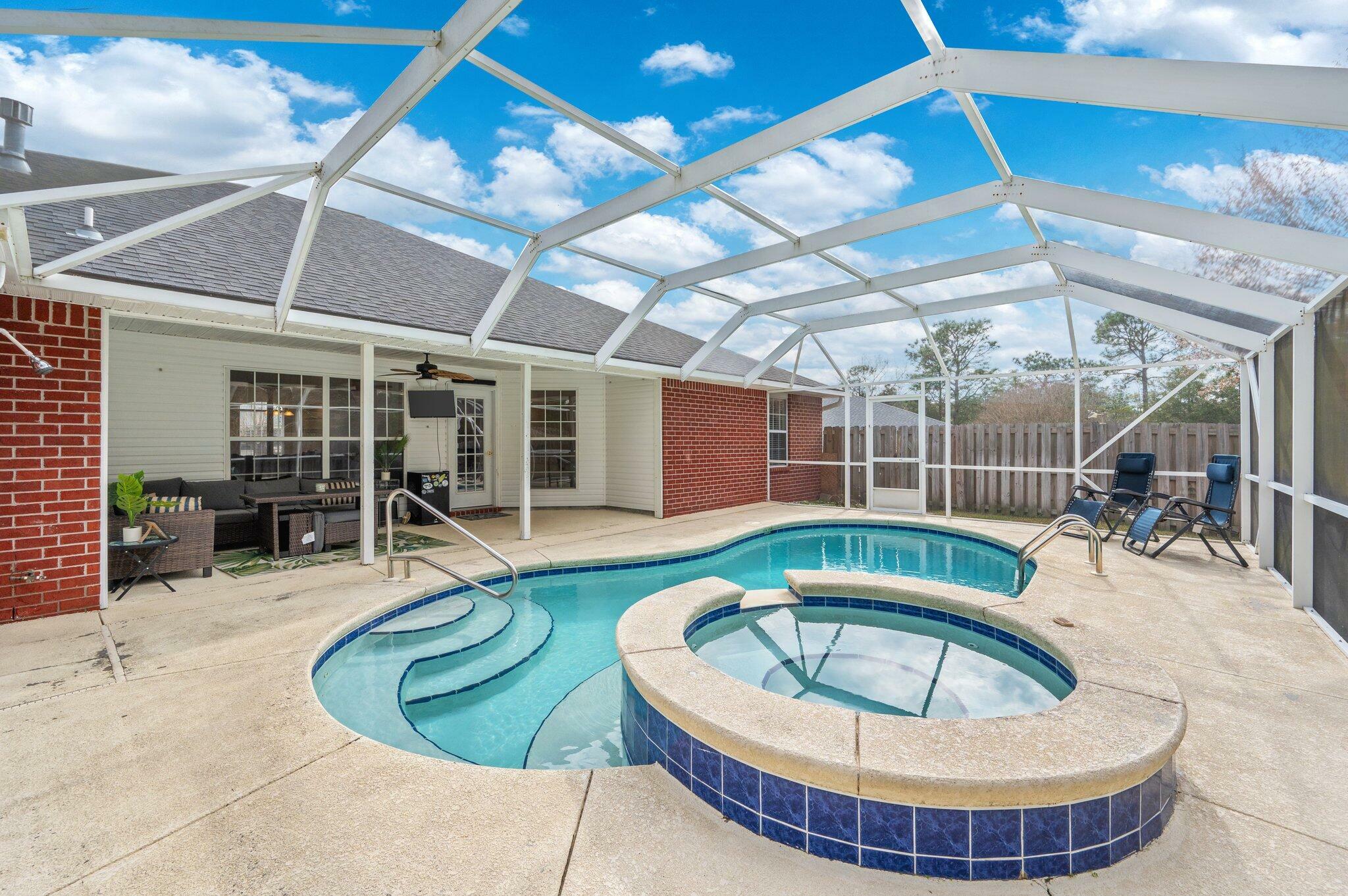 Property Photo:  730 Denise Drive  FL 32536 