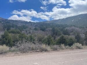 Property Photo: 714 E Cedar Highlands Dr UT 84720