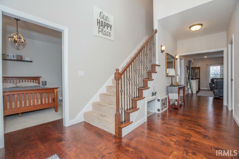 Property Photo:  8910 Hedgewood Court  IN 47725 