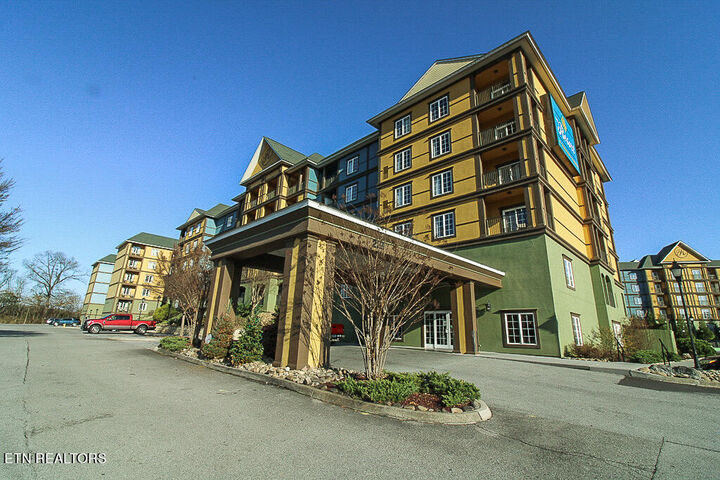 Property Photo: 225 Collier Dr Unit 2502 TN 37862
