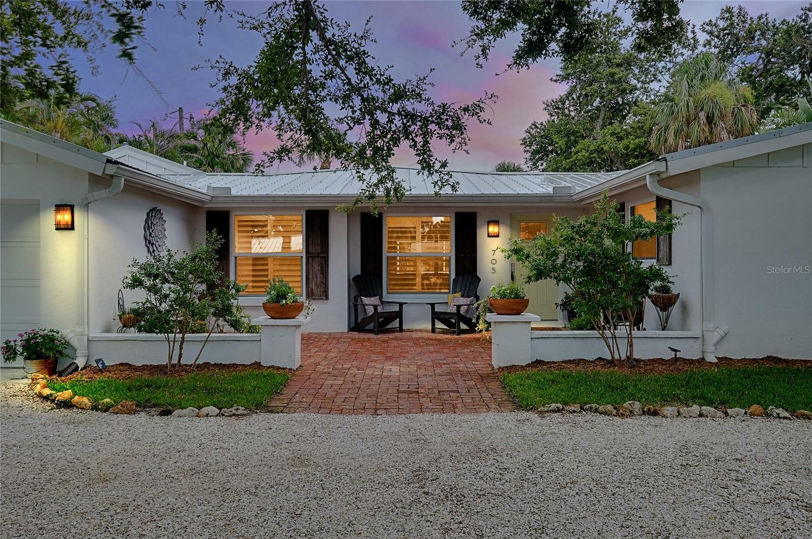 Property Photo: 705 Armada Road N FL 34285