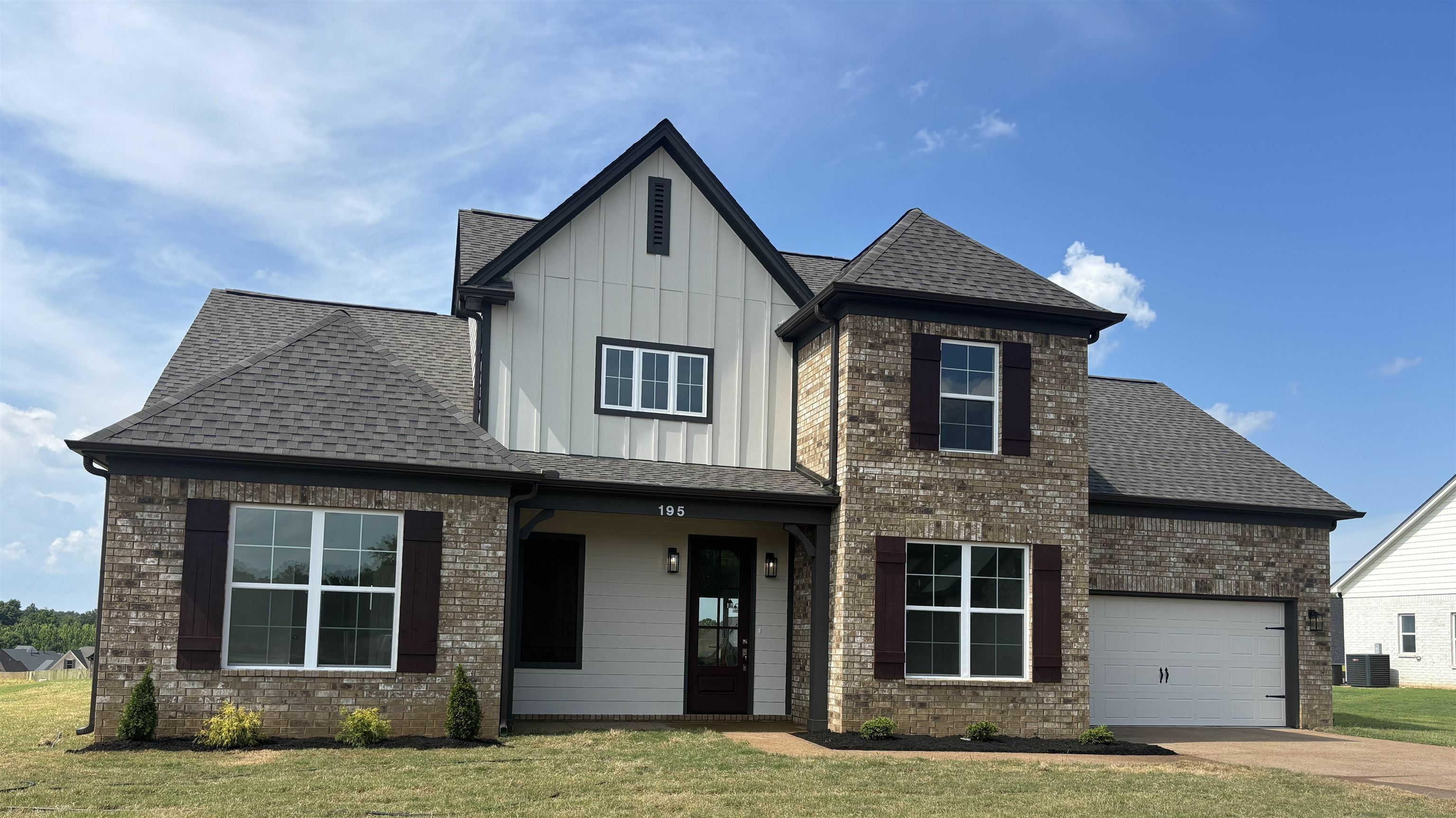 Property Photo:  195 Hughetta St S  TN 38060 
