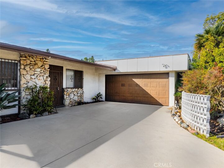 Property Photo:  14814 Blackhawk Street  CA 91345 