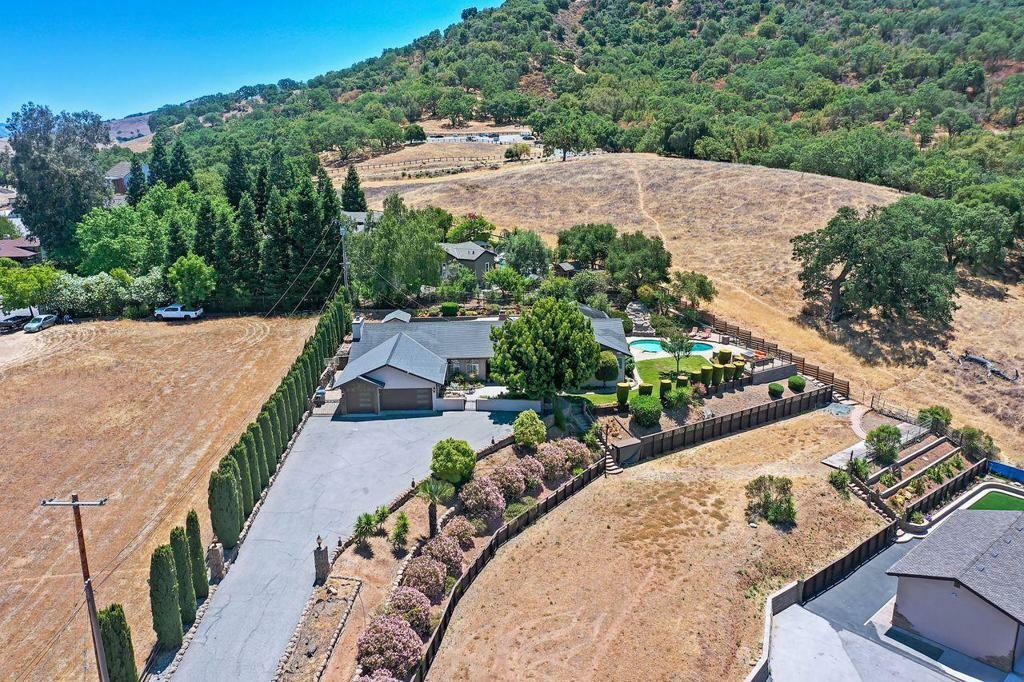 Property Photo:  1172 Grimley Lane  CA 95120 