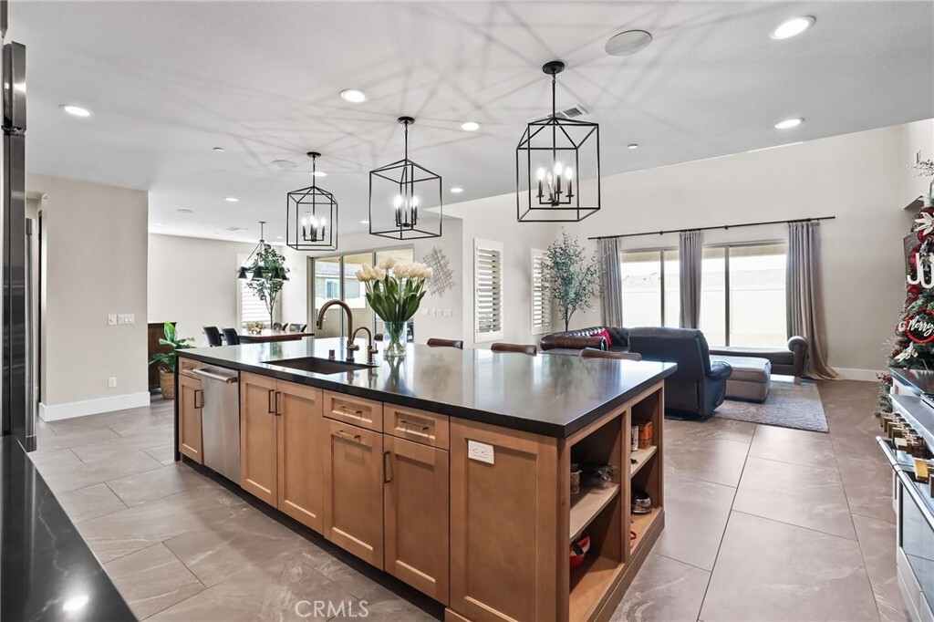 Property Photo: 39767 Larkspur Terrace CA 92591