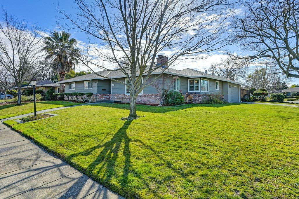 Property Photo:  1248 47th Avenue  CA 95831 