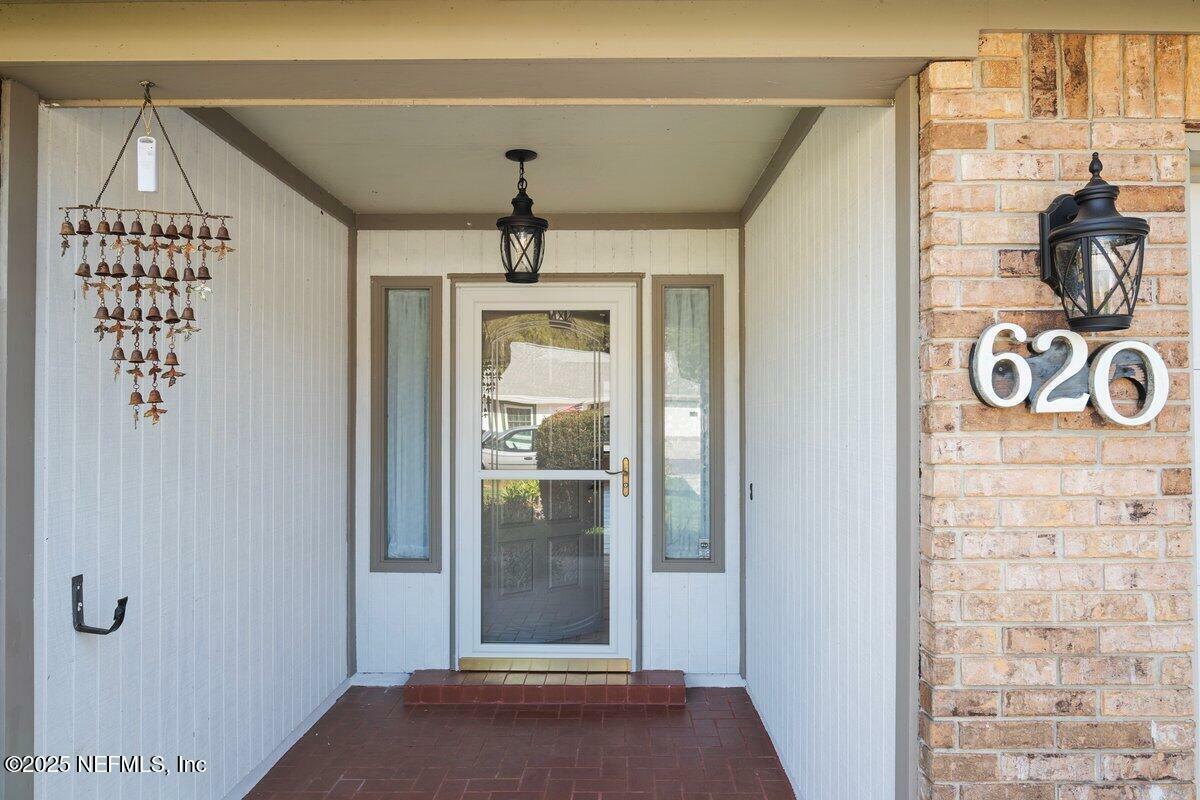 Property Photo:  620 Hickory Drive  FL 32003 