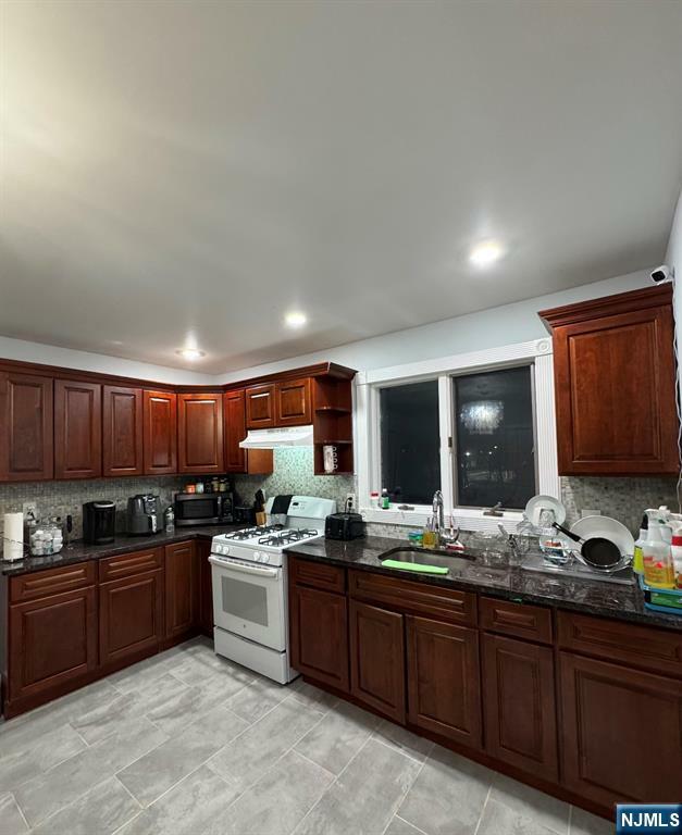 Property Photo:  579 Chestnut Street 2  NJ 07032 