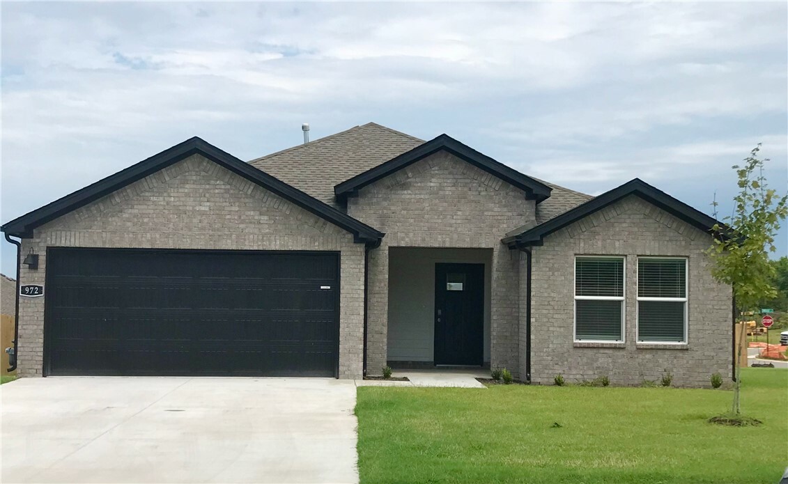 Property Photo:  708 Picard Avenue  AR 72745 