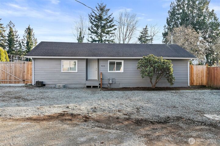 Property Photo: 4630 B Street NW WA 98001