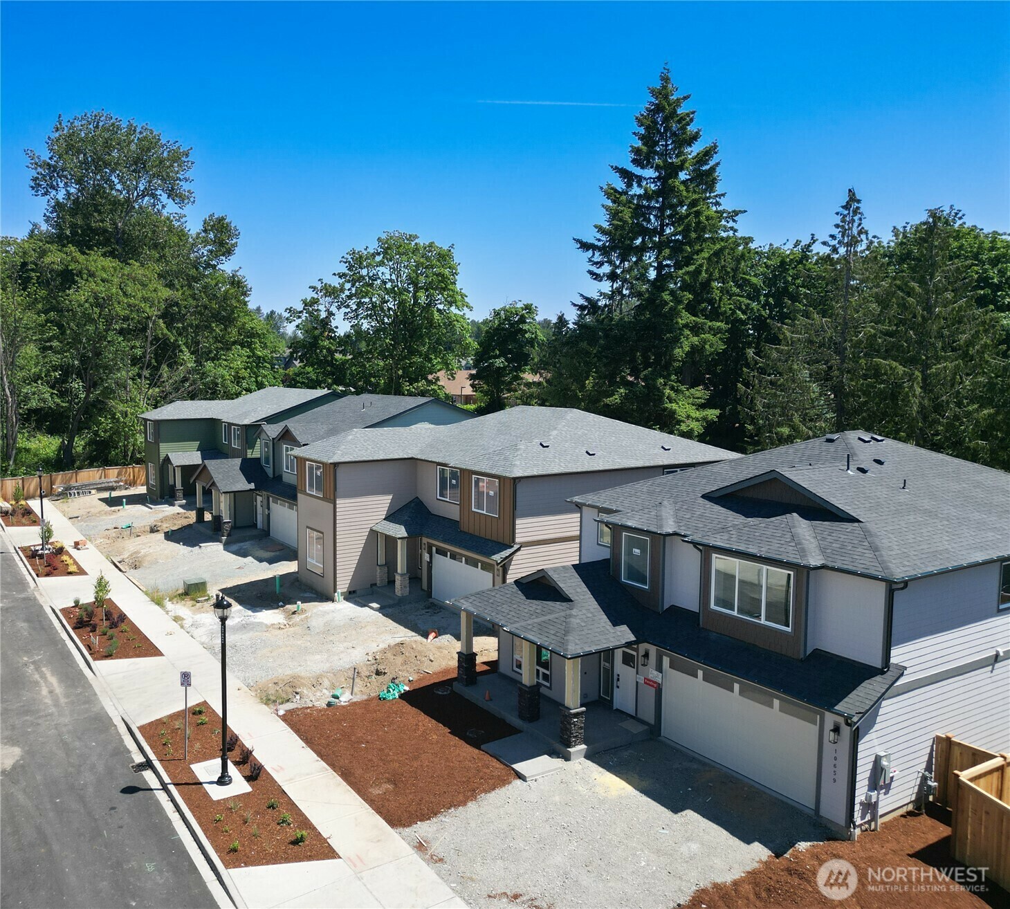 Property Photo: 10676 SE 170th Pl-Lot 5 WA 98055