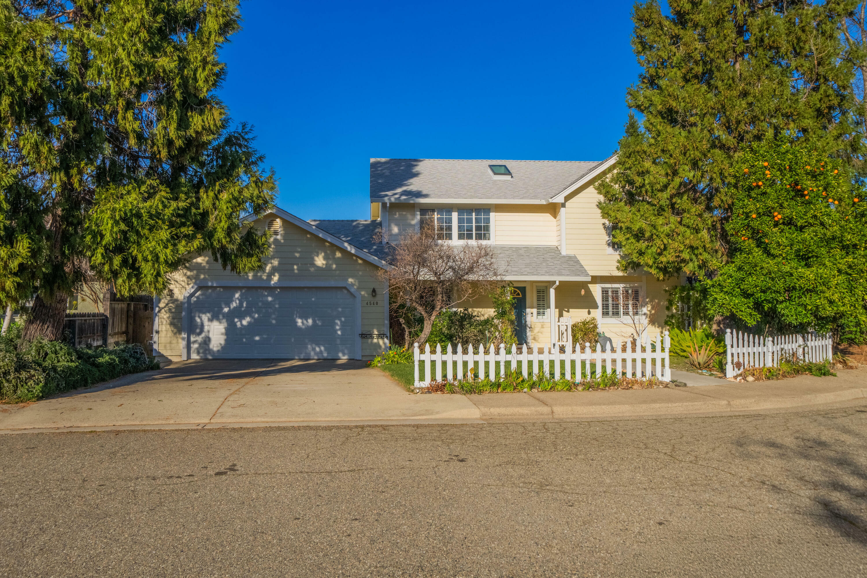 Property Photo:  4540 Shannon Place  CA 96001 