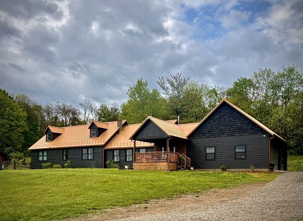 Property Photo: 235 Lagerham Lane OH 45628