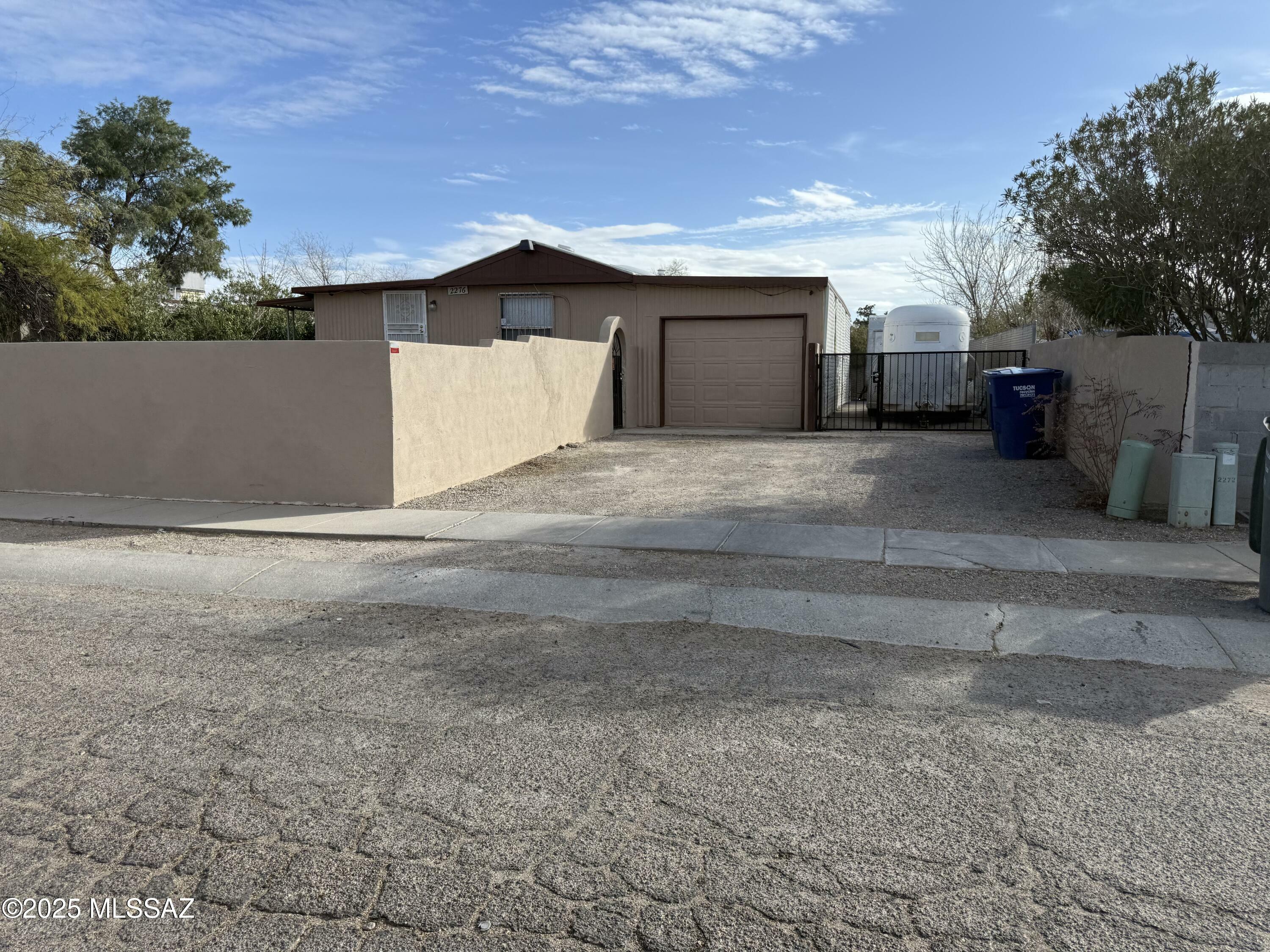 Property Photo:  2276 S Devon Loop  AZ 85713 