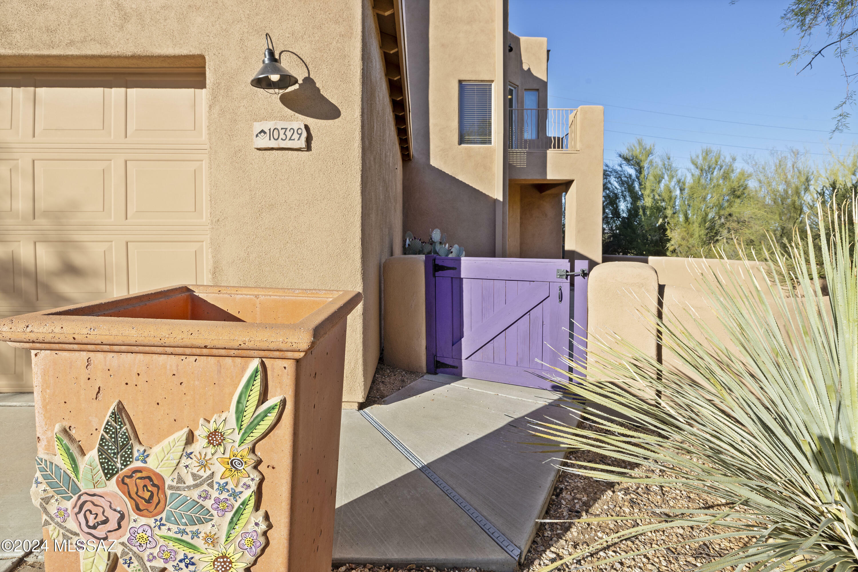 Property Photo: 10329 E Jarod James Place AZ 85747