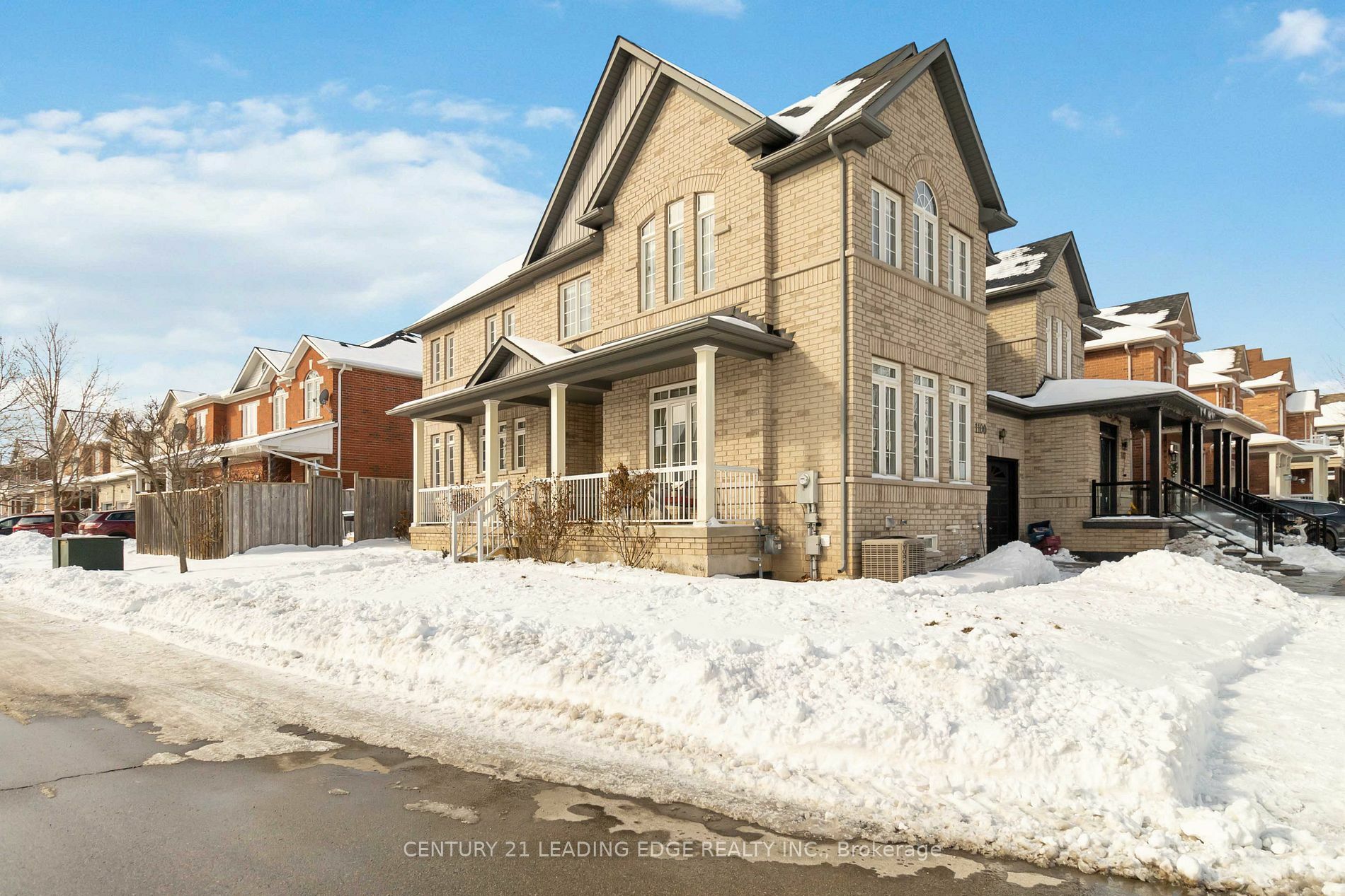 Photo de la propriété:  1100 Bonin Cres  ON L9T 6T3 