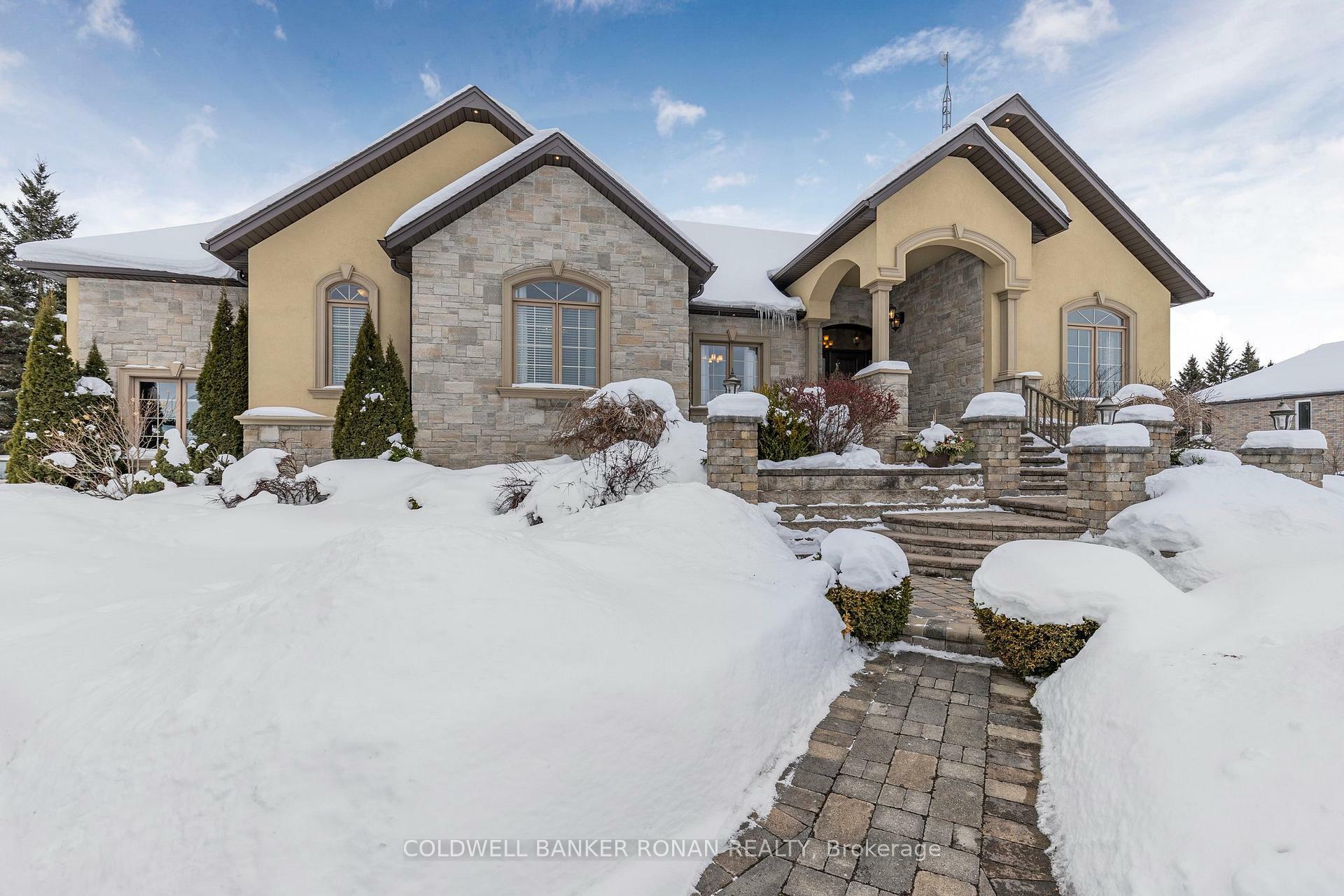 Property Photo: 3712 Michael St ON L0M 1N0