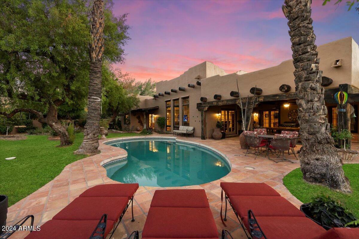 Property Photo: 6005 N 64th Place AZ 85253