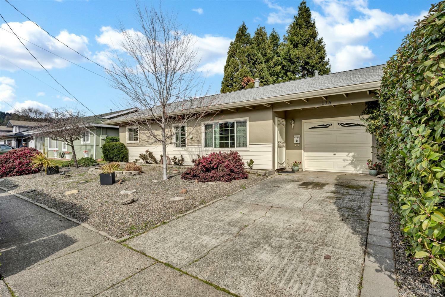 Property Photo: 115 Dina Street CA 95425
