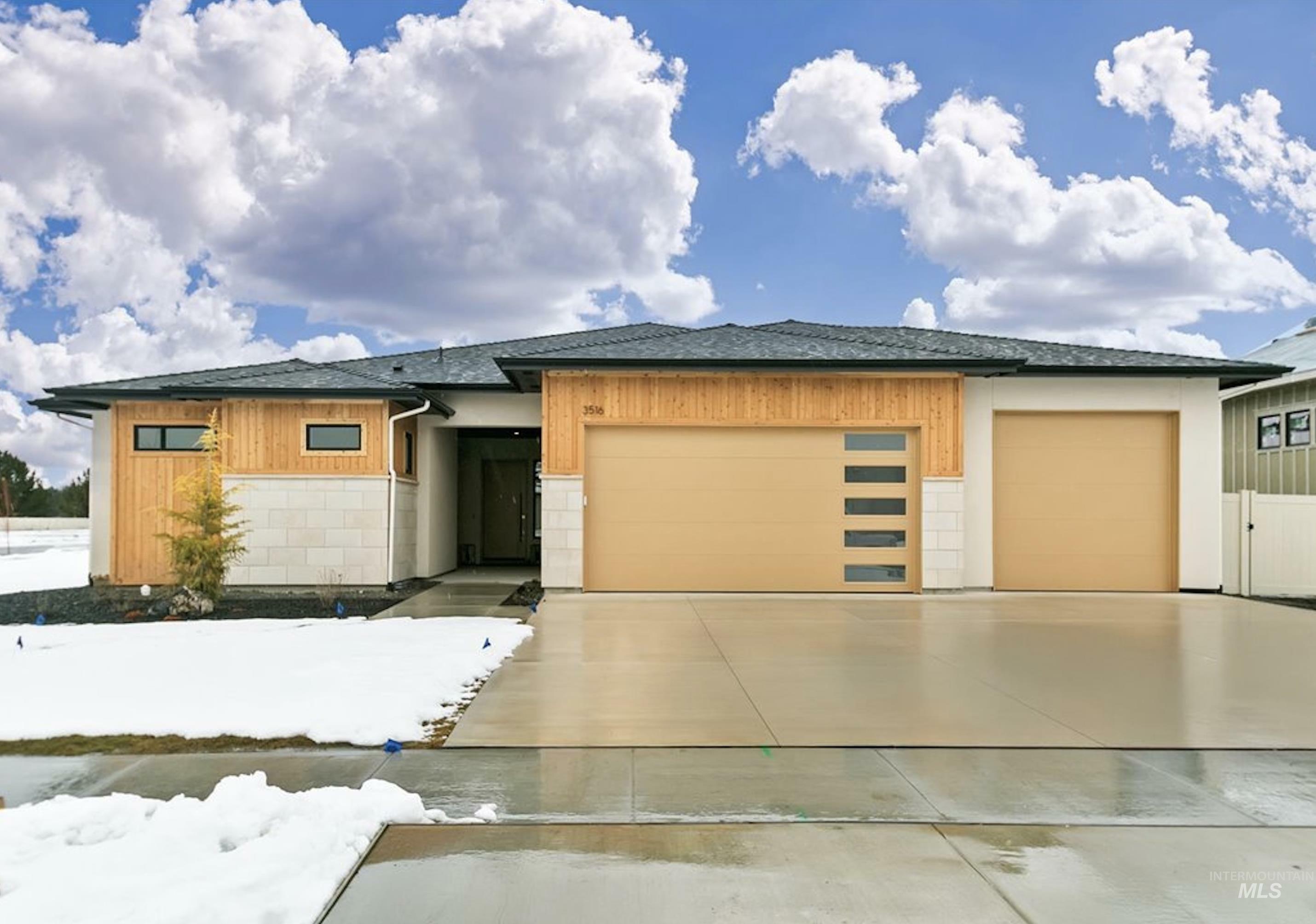 Property Photo:  3516 W Parodin St  ID 83616 