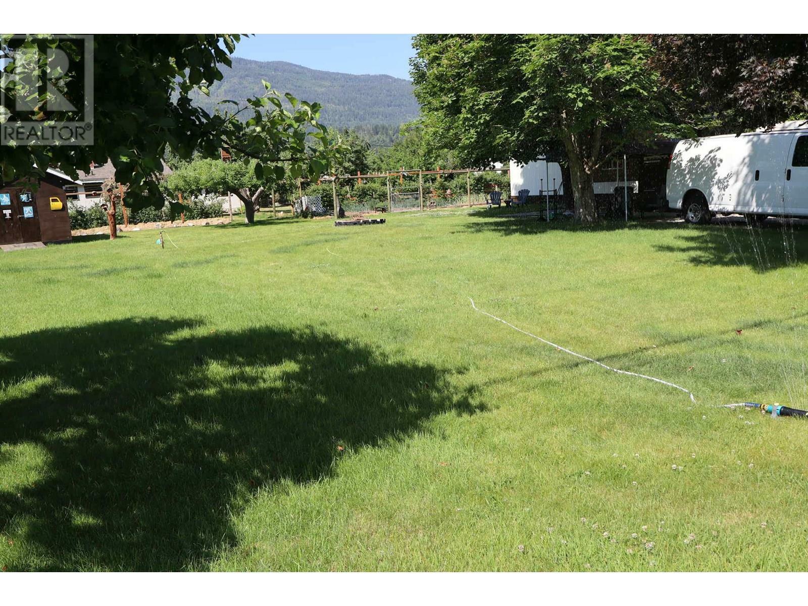 Property Photo: 1916 Brilliant Road BC V1N 4K2