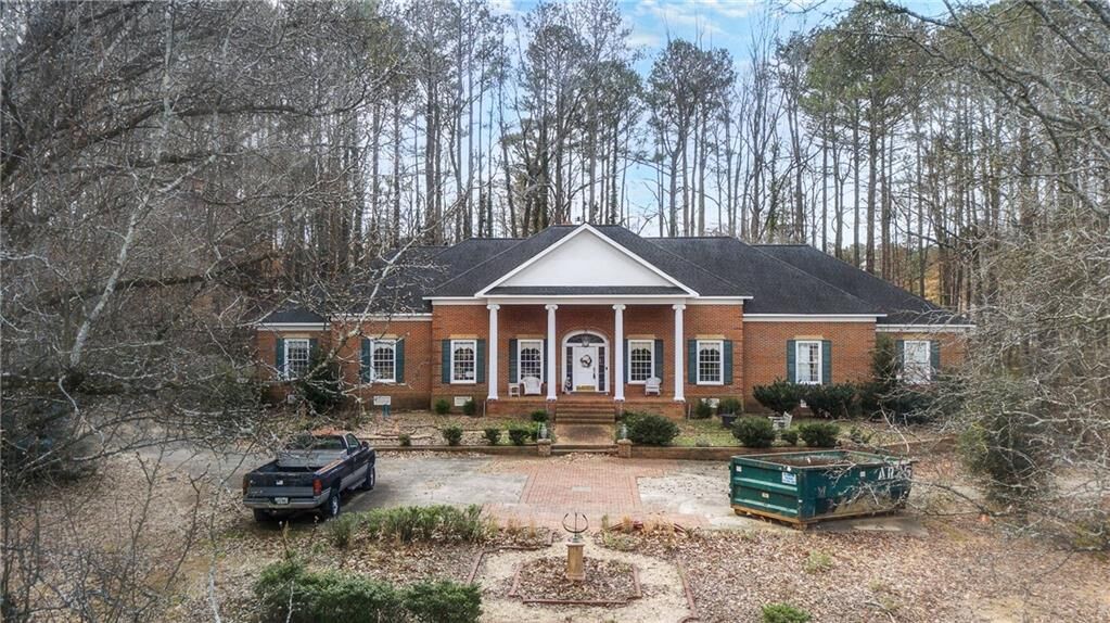 Property Photo: 2355 Hopewell Plantation Drive GA 30004