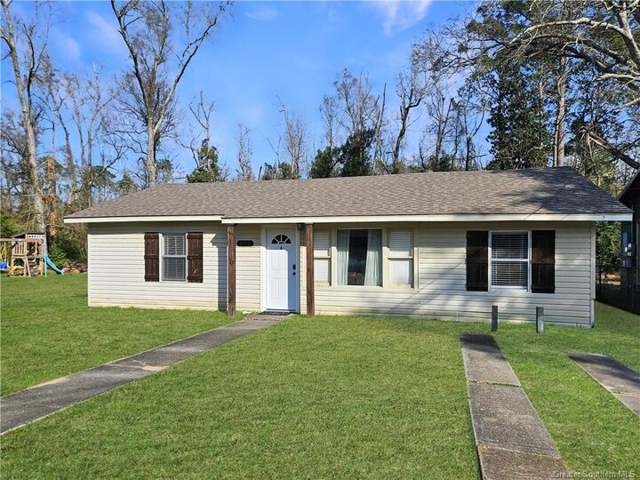 412 Allen Street  Deridder LA 70634 photo