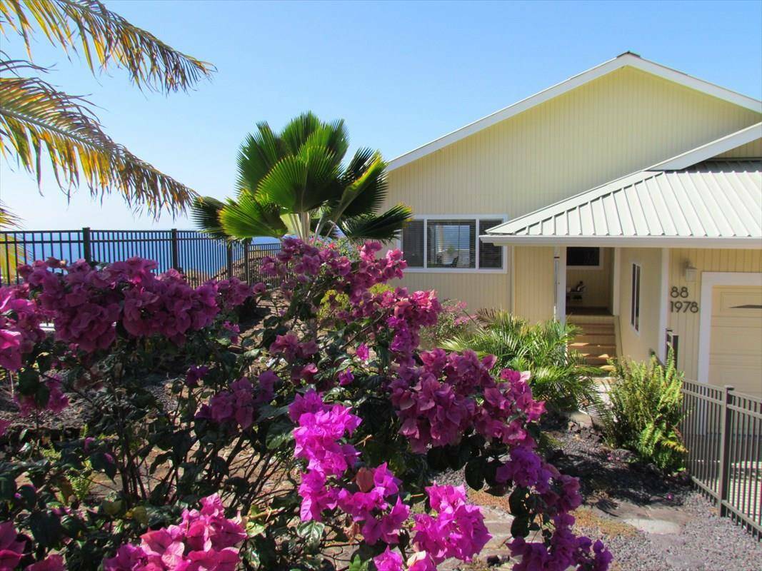 Property Photo: 88-1978 Milolii Rd HI 96704