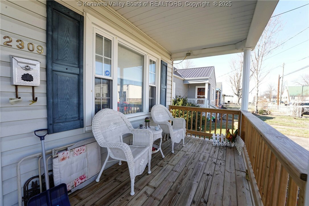 Property Photo:  2309 Cleveland Avenue  WV 25177 