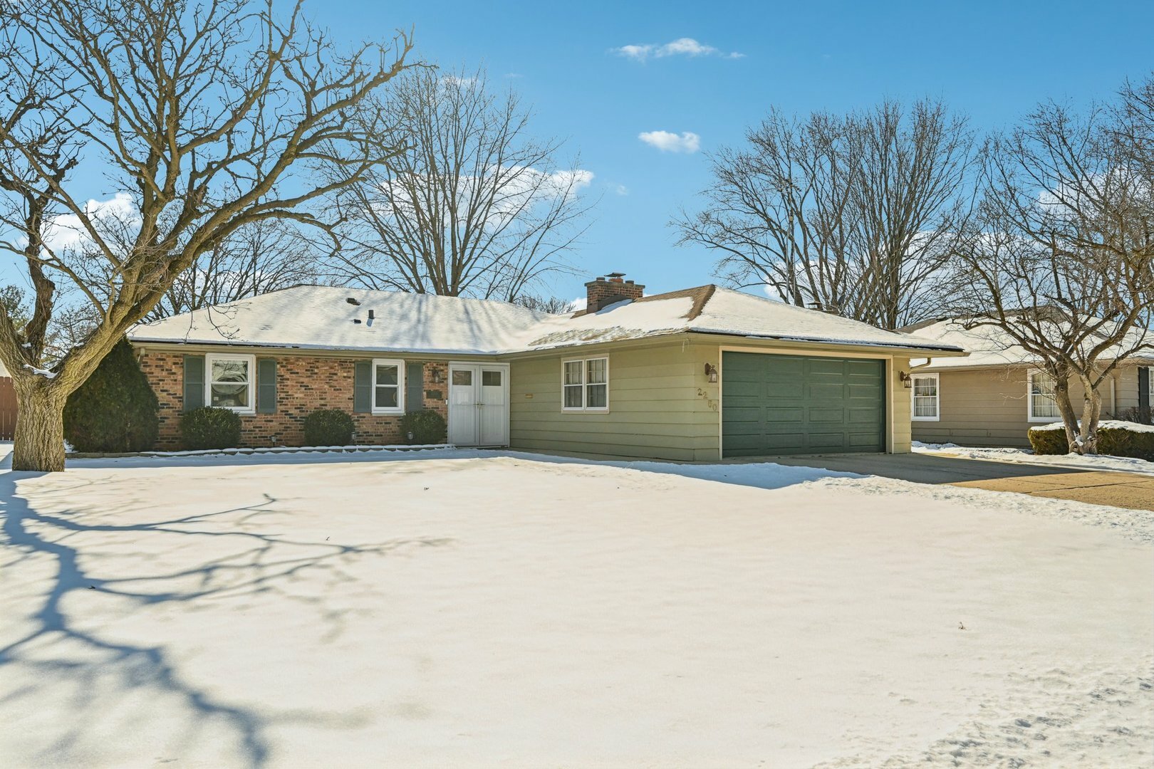 Property Photo:  2250 Mayflower Drive  IL 60506 